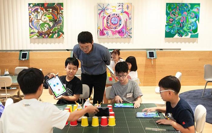 SKT, '알버트와 함께하는 신나는 코딩캠프' 개최