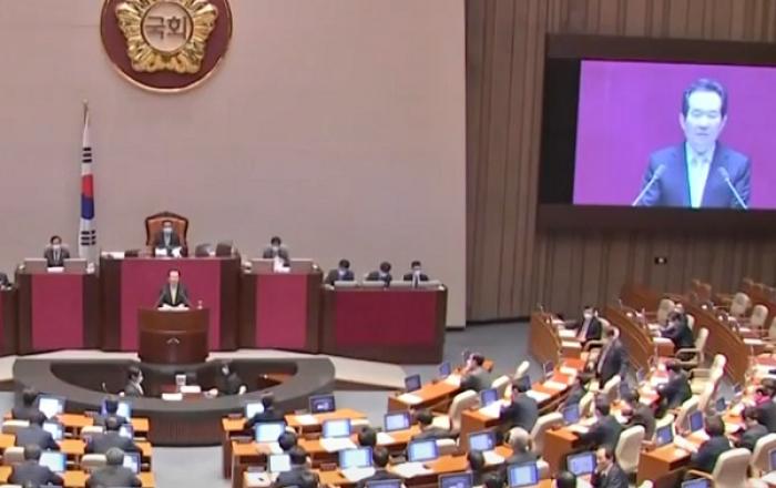 정세균 총리 “코로나19 피해 극복 등 대책 실효성 발휘 위해 재정 적기에 뒷받침돼야”