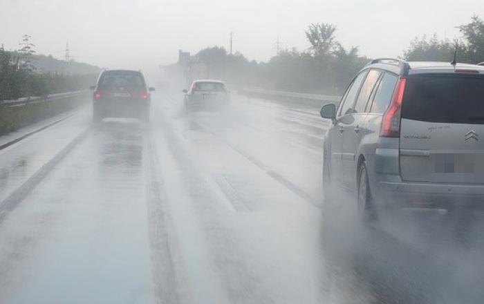 장마철 빗길 교통사고 7월 오후 6∼8시 가장 많이 발생