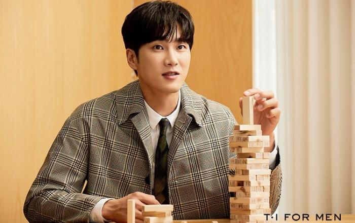 티아이포맨 새로운 얼굴로 배우 안보현 발탁