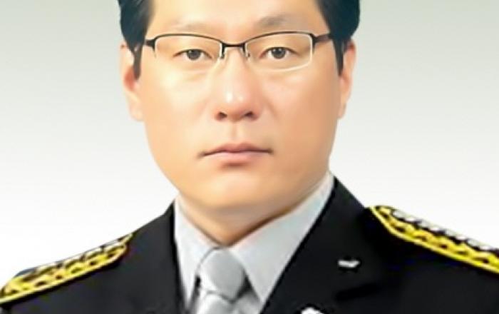 LG, 안성 화재 현장서 순직한 故 석원호 소방위에게 'LG 의인상' 수여, 1억원 전달