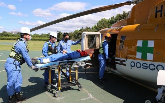 포스코, 헬기로 제철소 응급환자 이송한다.