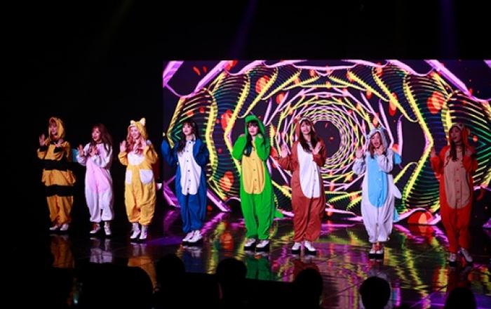 위키미키, 데뷔 2주년 기념 팬미팅 성료! 팬들과 함께한 특별한 피크닉!