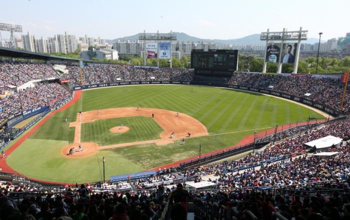 8월 11일부터 프로스포츠 관중 30% 입장 시작