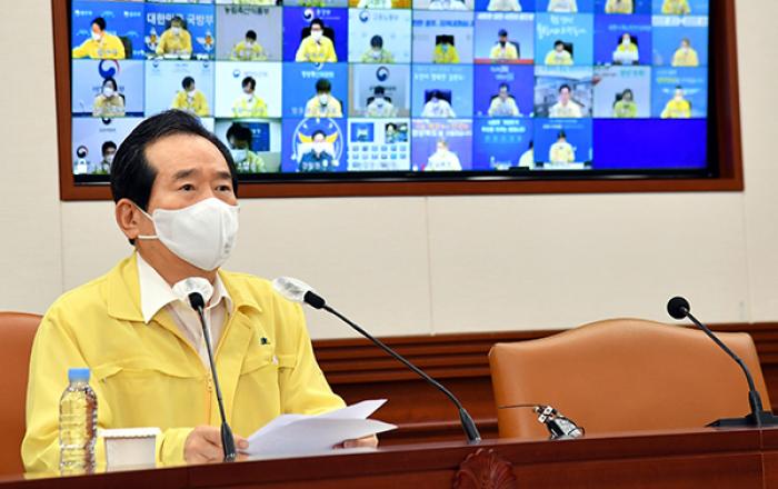 수도권 2단계 거리두기 1주일 연장…음식점·카페 운영시간 제한 등 검토