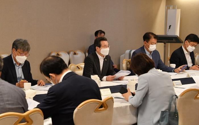 접촉자 추적 기반 방역체계, 가장 효과적 대안…국민 자발적 이해 협력 필요