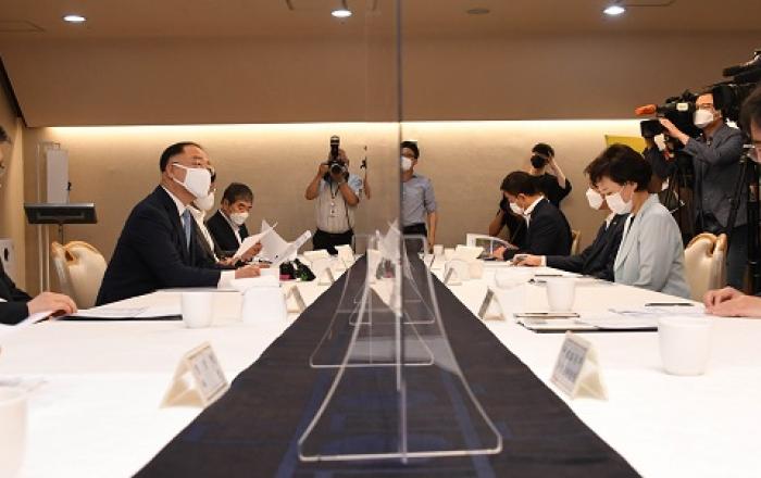 부동산거래분석원 만들어 부동산시장 교란 막는다.