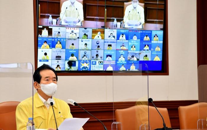 정세균 총리 “지금 고삐 바짝 조여야”…거리두기 연장 필요성 강조