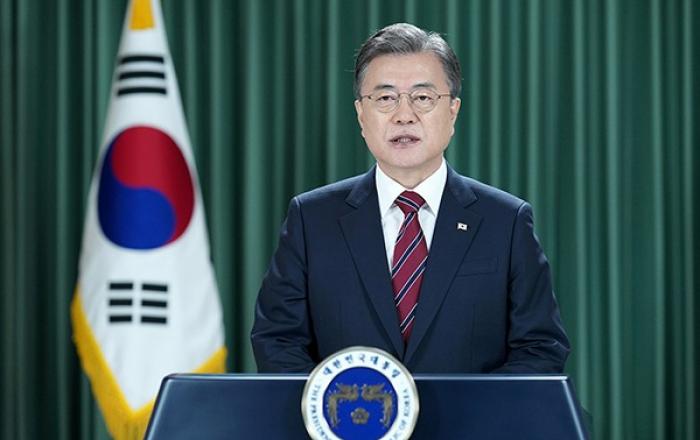 문재인 대통령 “코로나19 백신·치료제 공평한 접근권 보장해야”