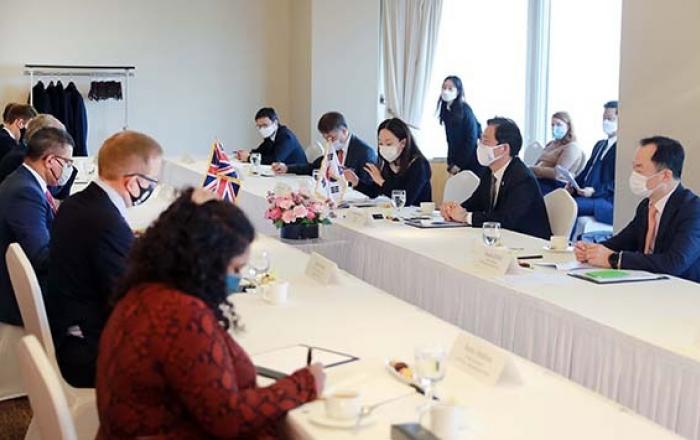 한-영 그린·디지털 뉴딜 협력 강화…영국 기업에너지부 장관과 면담