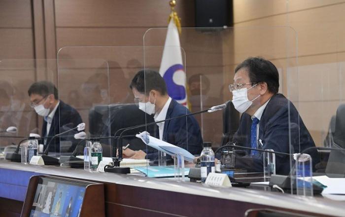 기재부 차관 “연말 이·불용 최소화로 경기 회복 지원”