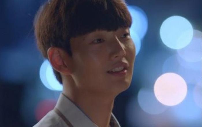  ‘도도솔솔라라솔’ 윤종빈, 이재욱 옆 훈훈 고등학생 시선 집중!