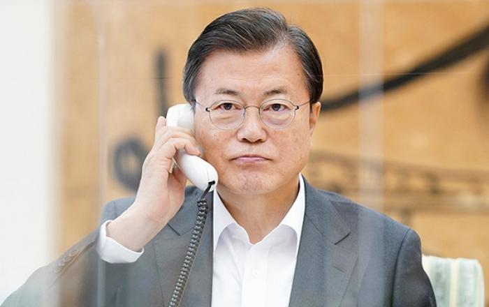문재인 대통령, “동맹강화·북핵해결 긴밀 협력” 소통...바이든 당선인과 첫 통화