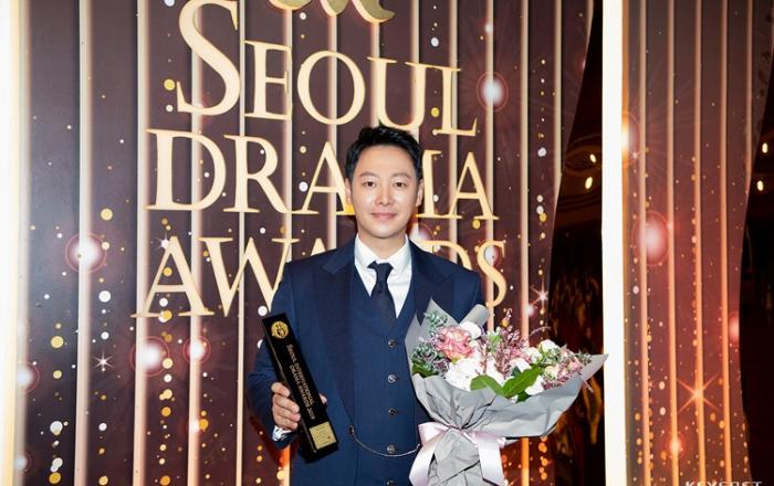 김동욱, 서울드라마어워즈 TV드라마 부문 남자연기자상 수상