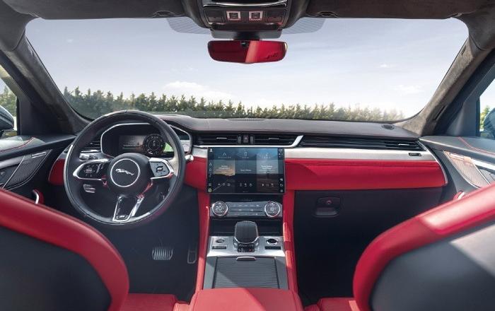 LG전자 – 재규어랜드로버가 공동 개발한 IVI 시스템 업계 최고 커넥티드 기술로 선정